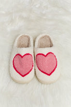 Load image into Gallery viewer, Melody Printed Plush Slide Slippers
