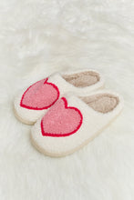 Load image into Gallery viewer, Melody Printed Plush Slide Slippers
